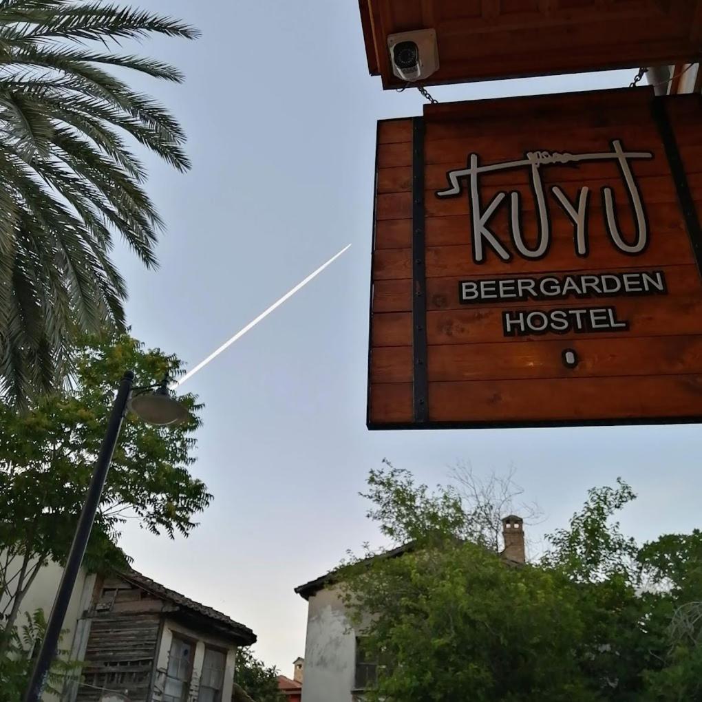 Kuyu Beergarden Hostel Antalya Exteriör bild